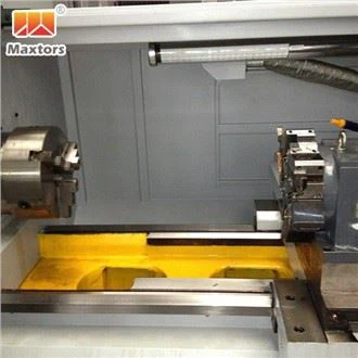 Torno CNC Machine